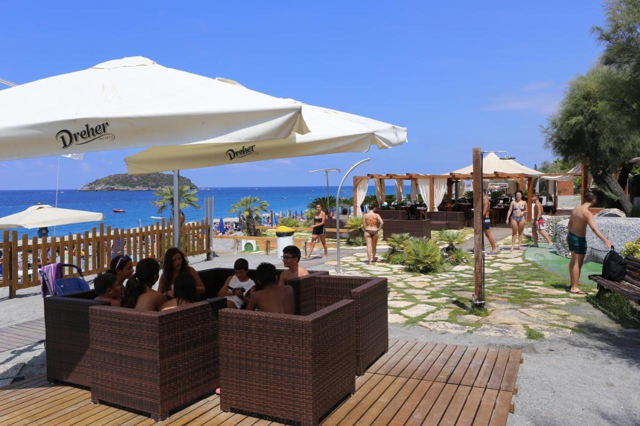 B&B La Stazione Diamante Exterior photo